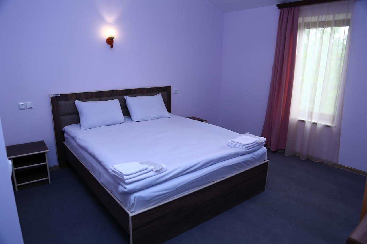 Hotel Mthnadzor Goris Zewnętrze zdjęcie